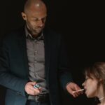 découvrez le concept de dominance, ses implications dans les relations sociales, politiques et économiques, ainsi que son impact sur le comportement humain et les dynamiques de pouvoir. explorez comment la dominance peut influencer nos interactions quotidiennes et façonner notre environnement.