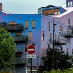 découvrez nantes, une ville dynamique et riche en histoire, située au cœur de la loire-atlantique. explorez son patrimoine architectural, ses espaces verts et sa scène culturelle vibrante. que vous soyez amateur d'art, de gastronomie ou de nature, nantes saura vous séduire.