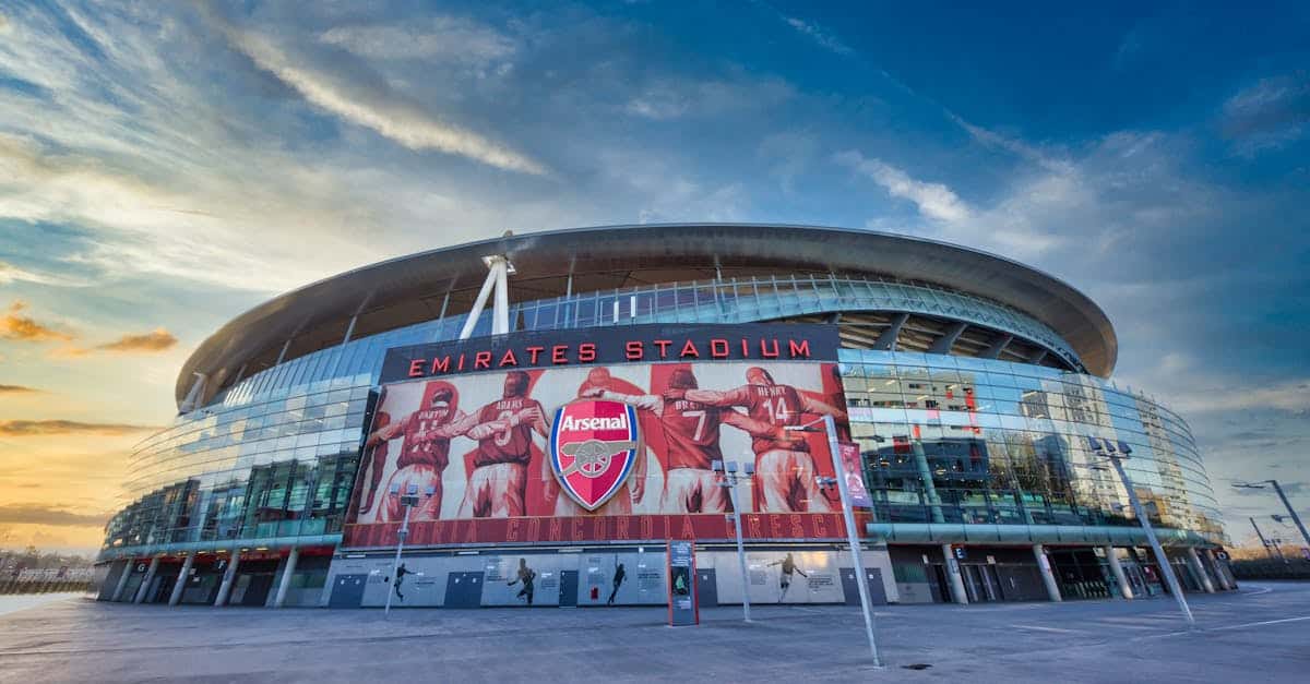 découvrez l'univers captivant de la premier league, le championnat de football le plus suivi au monde. actualités, analyses et résultats des matchs, plongez dans l'intensité des rencontres et vivez chaque moment fort de cette saison palpitante.