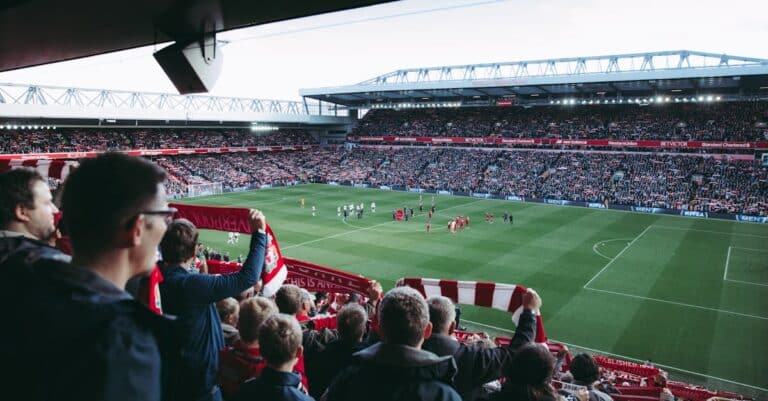 découvrez l'univers fascinant des fans : passion, dévouement et communauté. plongez dans les histoires inspirantes de ceux qui célèbrent leurs idoles et explorez comment cette culture enrichit notre quotidien.