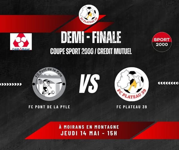 Joueurs du FC Plateau 39 sur le terrain lors d'un match de la Coupe Sport 2000/Crédit Mutuel