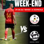 Joueurs du FC Plateau 39 en maillot jaune et rouge lors d'un match amical à La Marre