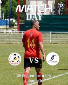 Joueurs du FC Plateau 39 sur le terrain lors d'un match à domicile (photo 1/2)