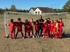 Jeunes joueurs du FC Plateau 39 lors d'un match de championnat (photo 4/5)
