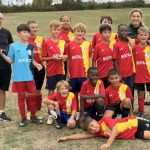Jeunes joueurs U11/U13 du FC Plateau 39 lors de leur premier match amical contre Jura-Lacs (photo 1/5)